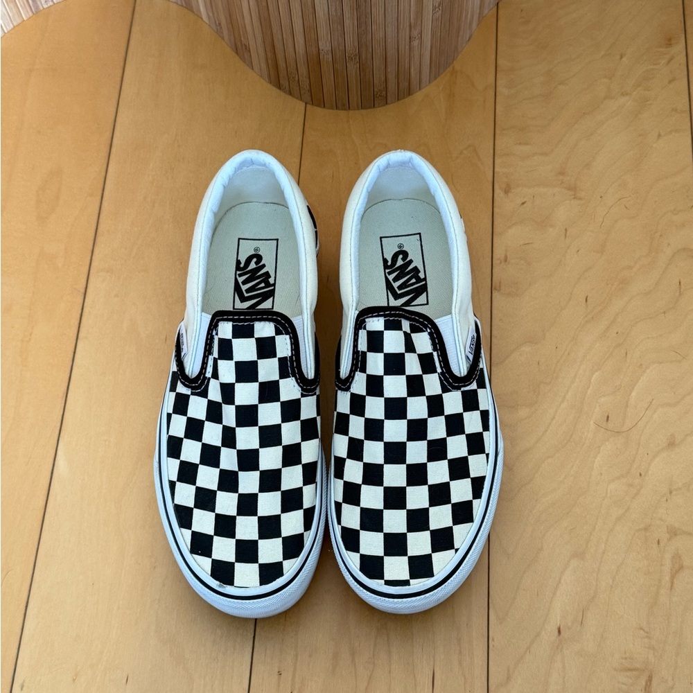 Platform Checkered Vans - Picture 3 of 3